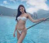 张女士周末